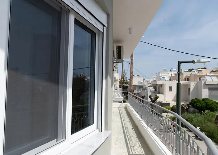 30 Roses White Apartment *