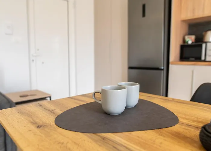 30 Roses White Апартаменты